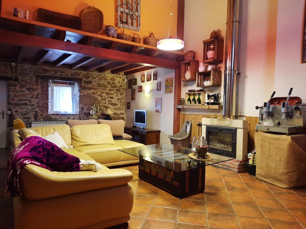 Casa Rural Alto Santiago Santiago del Collado ภายนอก รูปภาพ